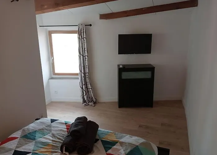Petit Duplex Centre Medieval